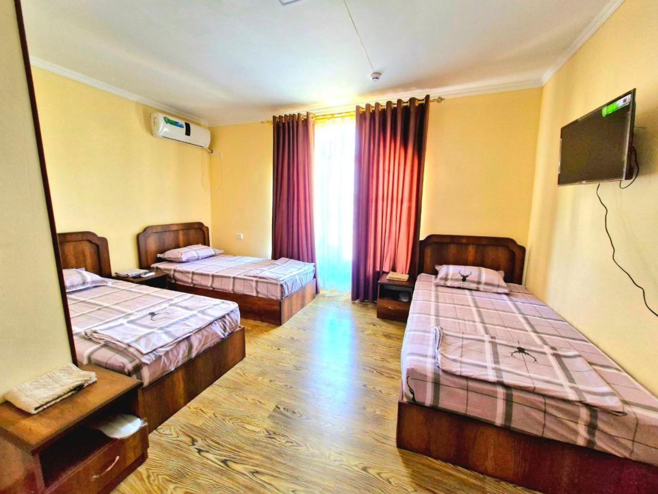 Hotel Mir Адрес Abu Ali Ibn Sino 4A Buhara Kültér fotó